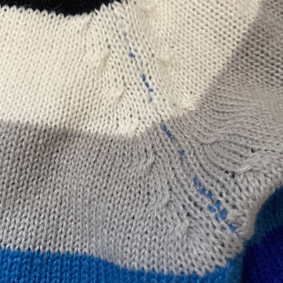 Hoodie sweater in size XL - Picture 3 of 5